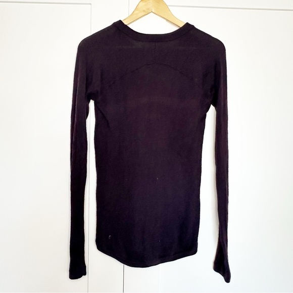 Lululemon Sit In Lotus Sweater 4 6 Small plum purple lightweight long thumb hole - Picture 7 of 11